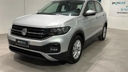 Usata VW T-Cross 95 CV (69 kW) 2020 Argento SUV