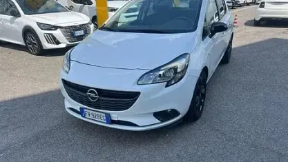 Usata Opel Corsa Edition 90 CV (66 kW) 2019 Bianco Utilitaria