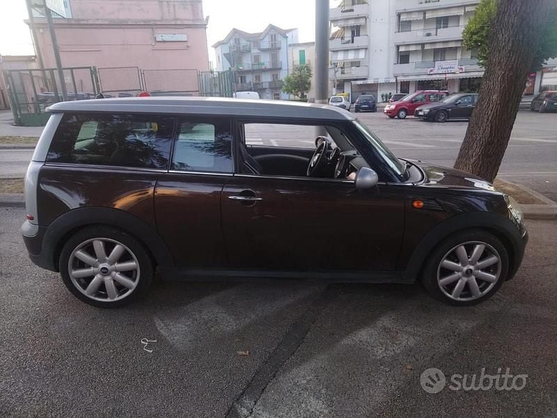 Usata Mini Cooper Coupé 112 CV (82 kW) 2010 Marrone Coupé