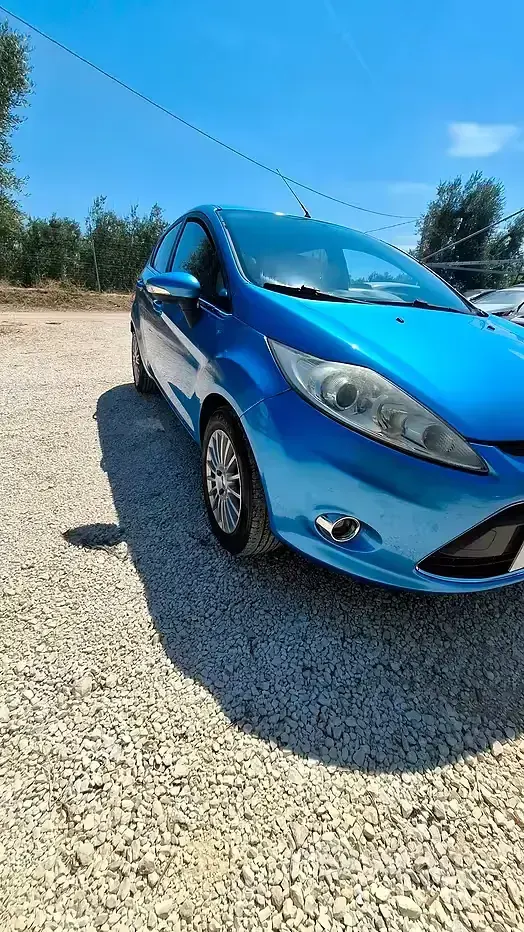 Usata Ford Fiesta 2009 Bluazzurro Berlina