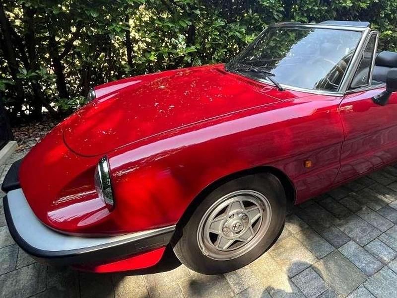 Usata Alfa Romeo Spider 117 CV (86 kW) 1992 Cabrio