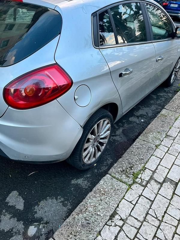 Usata Fiat Bravo 165 CV (121 kW) 2012 Utilitaria