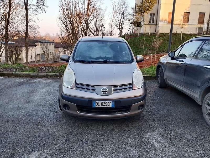 Usata Nissan Note Acenta 86 CV (63 kW) 2007 Utilitaria