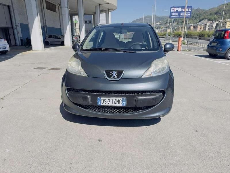 Usata Peugeot 107 Filou 68 CV (50 kW) 2008 Utilitaria