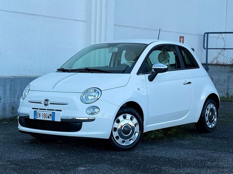 Bianco Usata 2013 Fiat 500 Pop Utilitaria | 8490 € (Buon prezzo) - Immagine 1/4