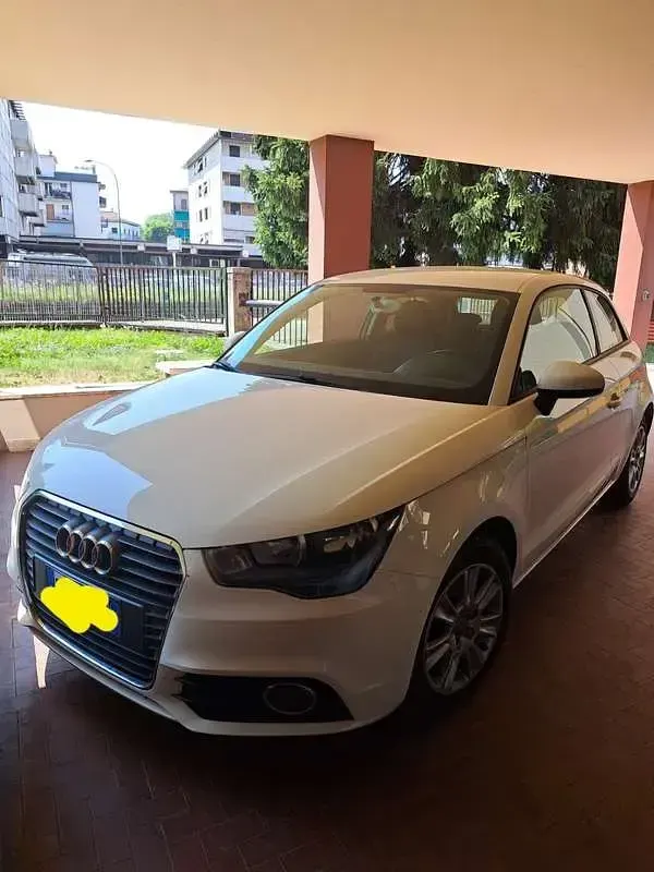 Usata Audi A1 Ambition 86 CV (63 kW) 2012 Utilitaria