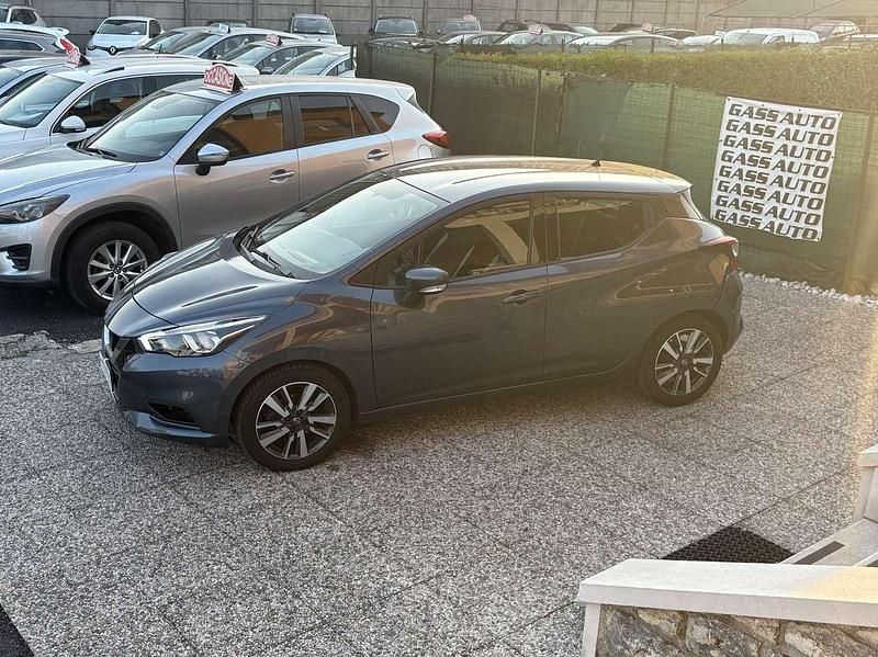 Usata Nissan Micra Acenta 90 CV (66 kW) 2018 Grigio Utilitaria
