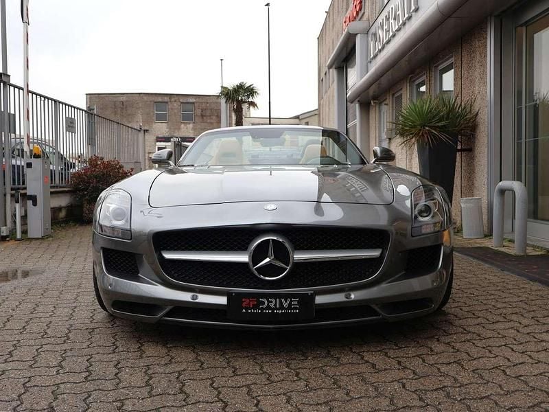 Usata Mercedes SLS AMG AMG 571 CV (419 kW) 2012 Grigio Cabrio
