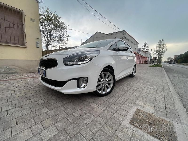 Usata Kia Carens 115 CV (84 kW) 2014 Bianco Monovolume