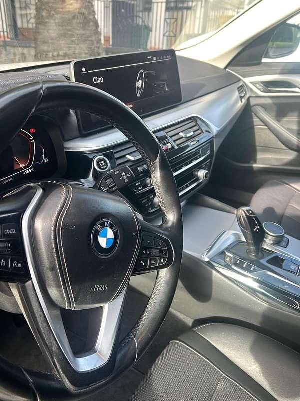 Usata BMW 520 190 CV (139 kW) 2022 Bianco Station wagon