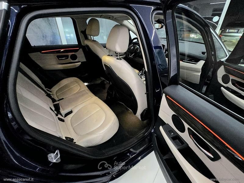 Usata BMW 218 Active Tourer Luxury Line 150 CV (110 kW) 2018 Blu/azzurro Monovolume