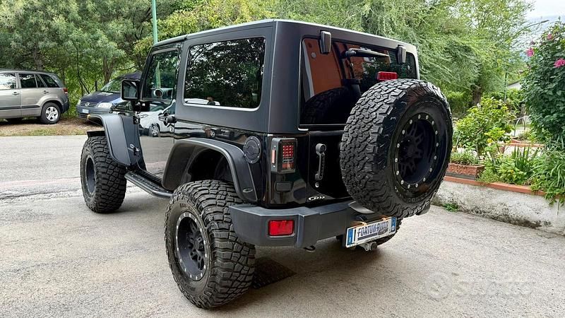 Usata Jeep Wrangler 200 CV (147 kW) 2015 Nero SUV