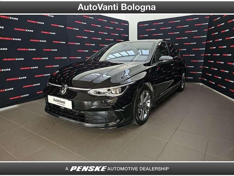 Nero Usata 2022 VW Golf R-line Tre volumi | 24.950 € (Buon prezzo) - Immagine 1/4