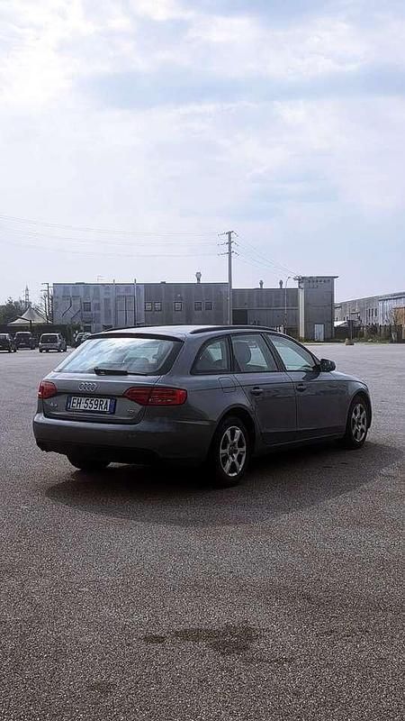 Usata Audi A4 Ambiente 143 CV (105 kW) 2011 Blu/azzurro Station wagon