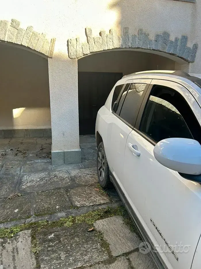 Usata Jeep Compass 136 CV (100 kW) 2013 Bianco SUV
