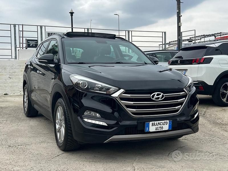 Usata Hyundai Tucson Xpossible 115 CV (84 kW) 2016 Nero SUV