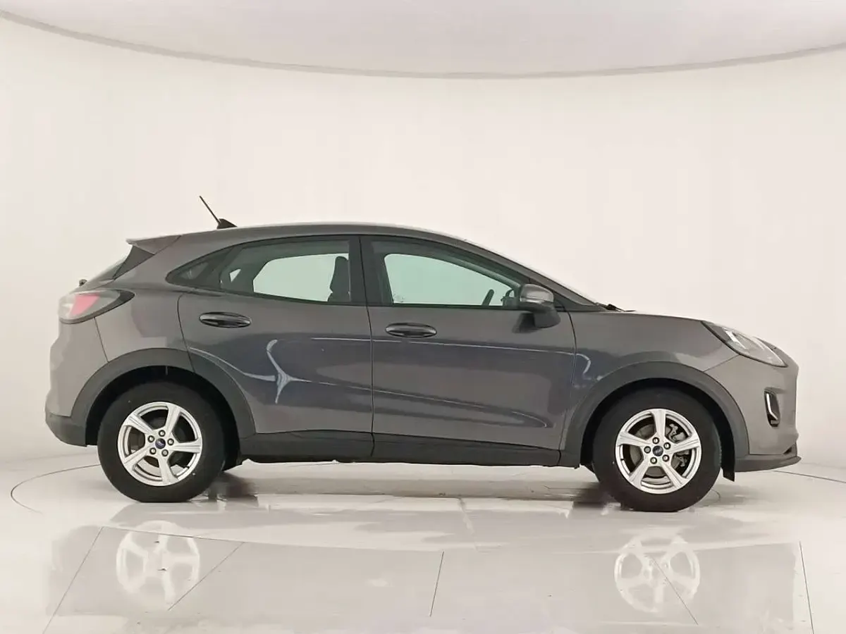 Usata Ford Puma 120 CV (88 kW) 2021 Grigio scuro SUV