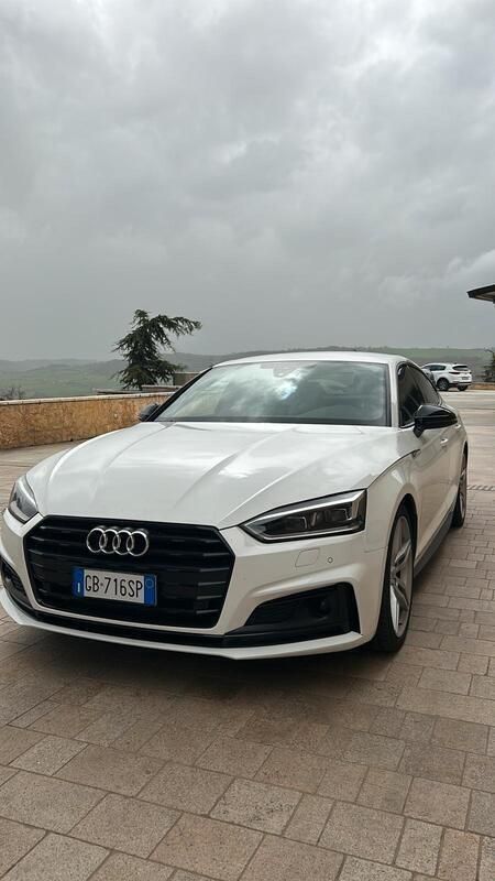 Usata Audi A5 Business 190 CV (139 kW) 2019 Bianco Coupé