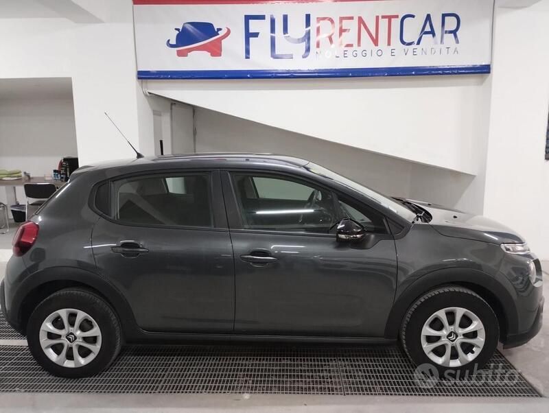 Usata Citroën C3 Shine 75 CV (55 kW) 2017 Grigio Utilitaria