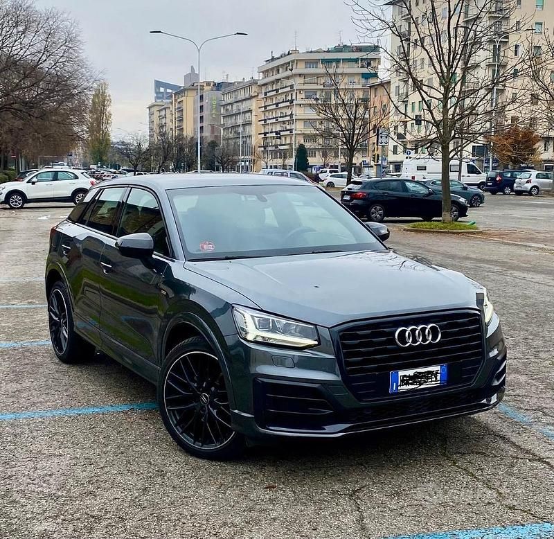 Grigio Usata 2019 Audi Q2 S-Line SUV | 25.500 € (Buon prezzo) - Immagine 1/4