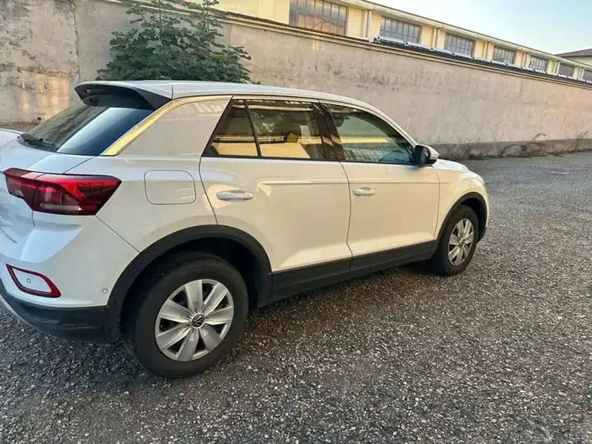Usata VW T-Roc 110 CV (80 kW) 2023 Bianco SUV