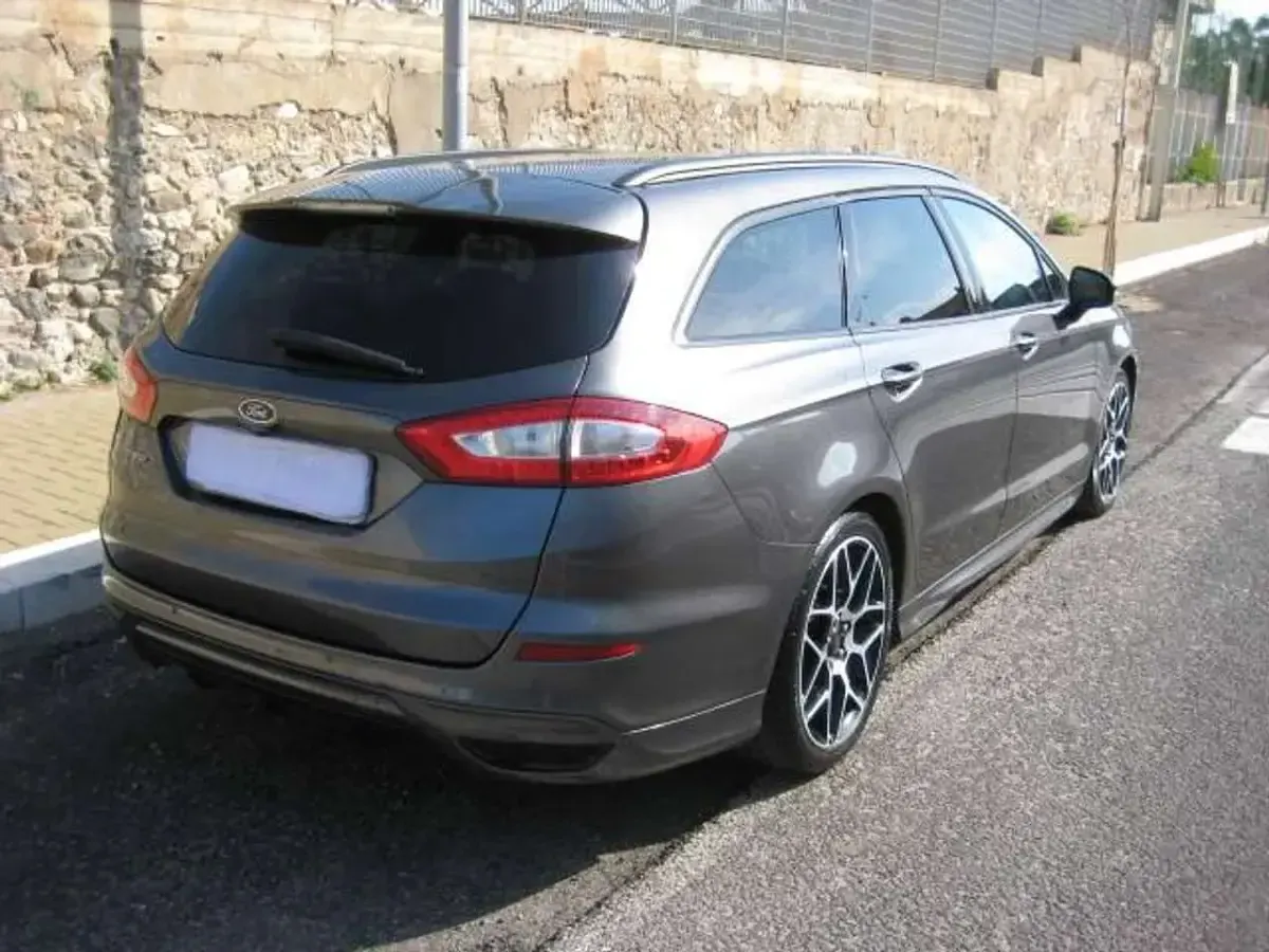Usata Ford Mondeo Business Edition 150 CV (110 kW) 2018 Magnetic grey Station wagon