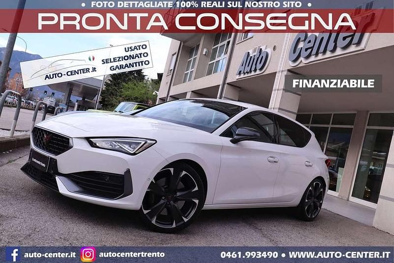 Bianco Usata 2022 Cupra Leon VZ Tre volumi | 28.900 € (Super prezzo) - Immagine 1/4