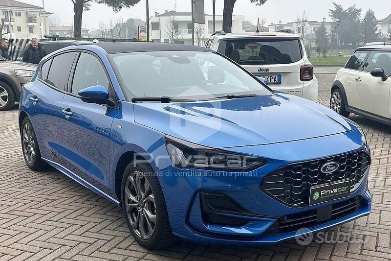 Usata Ford Focus ST-Line X 125 CV (91 kW) 2023 Blu Utilitaria