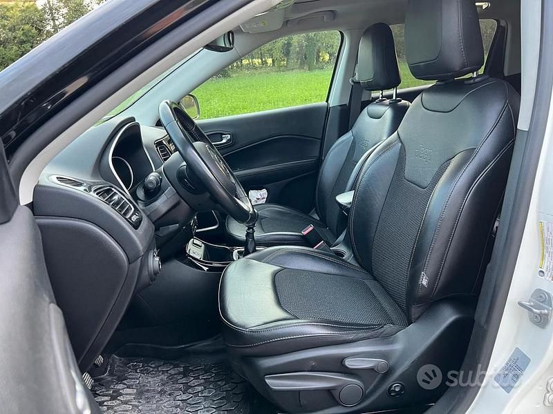 Usata Jeep Compass Limited 140 CV (102 kW) 2019 Bianco SUV