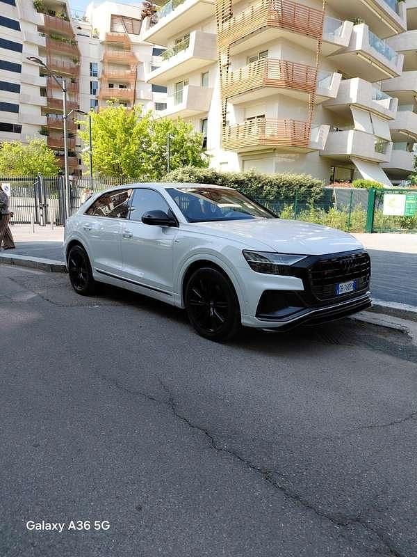 Usata Audi Q8 Sport 286 CV (210 kW) 2020 Bianco SUV