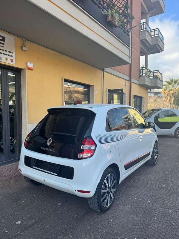 Usata Renault Twingo SE 69 CV (50 kW) 2018 Other Utilitaria