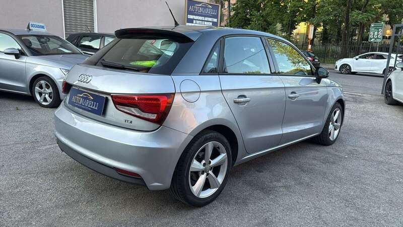 Usata Audi A1 Sportback Design 116 CV (85 kW) 2015 Grigio Utilitaria