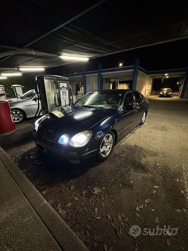 Usata Lexus GS300 219 CV (161 kW) 2001 Blu Berlina