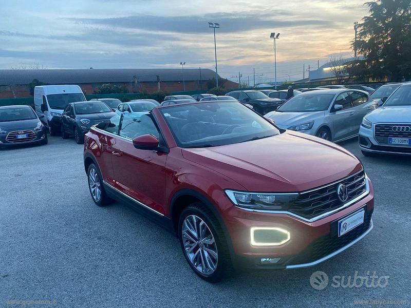 Usata VW T-Roc Cabriolet Style 150 CV (110 kW) 2020 Rosso Cabrio