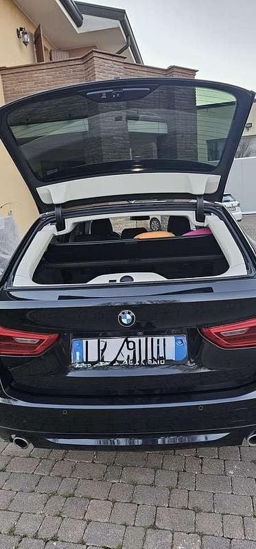 Usata BMW 520 190 CV (139 kW) 2020 Nero Station wagon