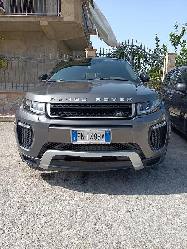 Usata Land Rover Range Rover evoque 180 CV (132 kW) 2018 Grigio SUV