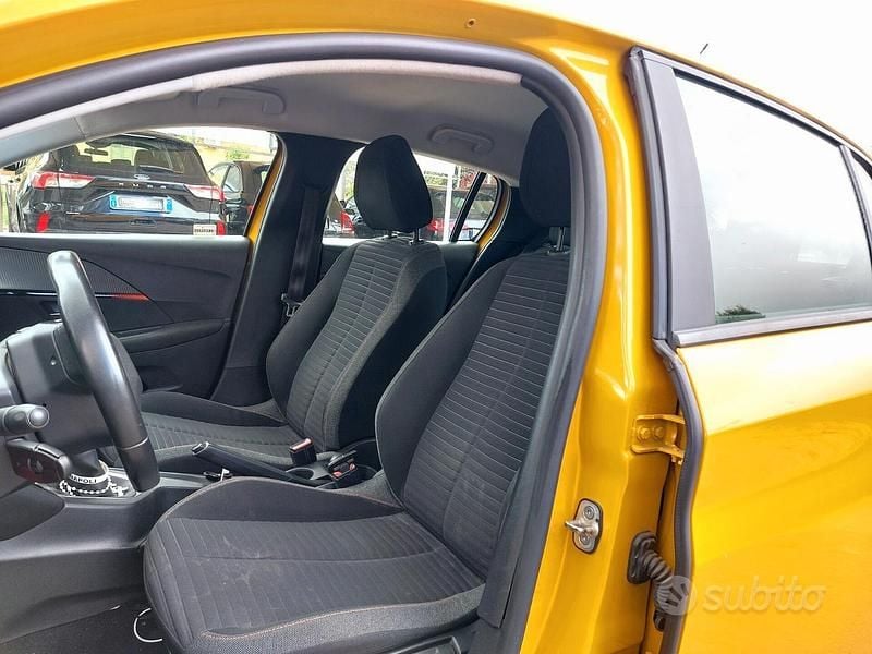 Usata Peugeot 208 Active 75 CV (55 kW) 2020 Giallo Utilitaria