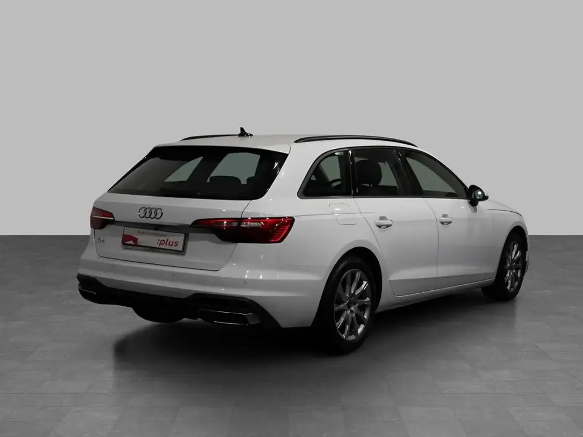 Usata Audi A4 Business 136 CV (100 kW) 2024 Bianco arkona Station wagon