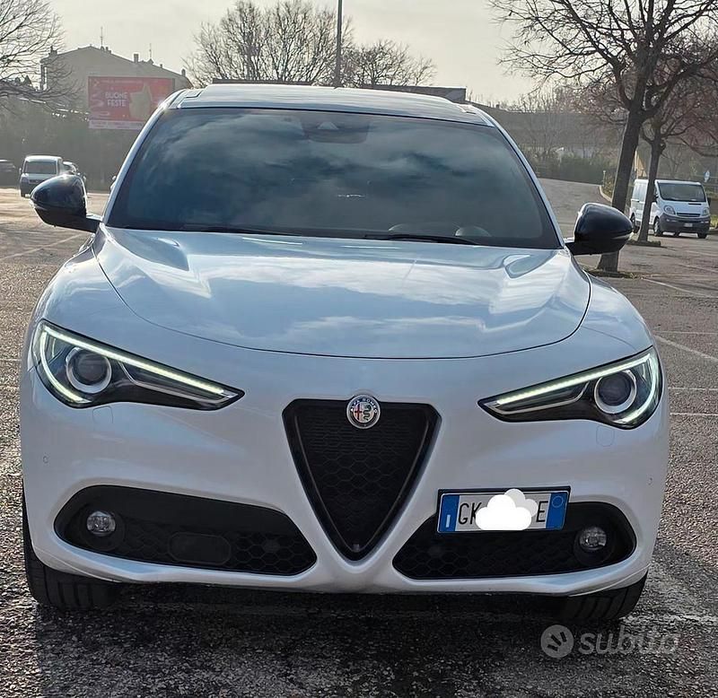 Usata Alfa Romeo Stelvio 210 CV (154 kW) 2022 Bianco SUV