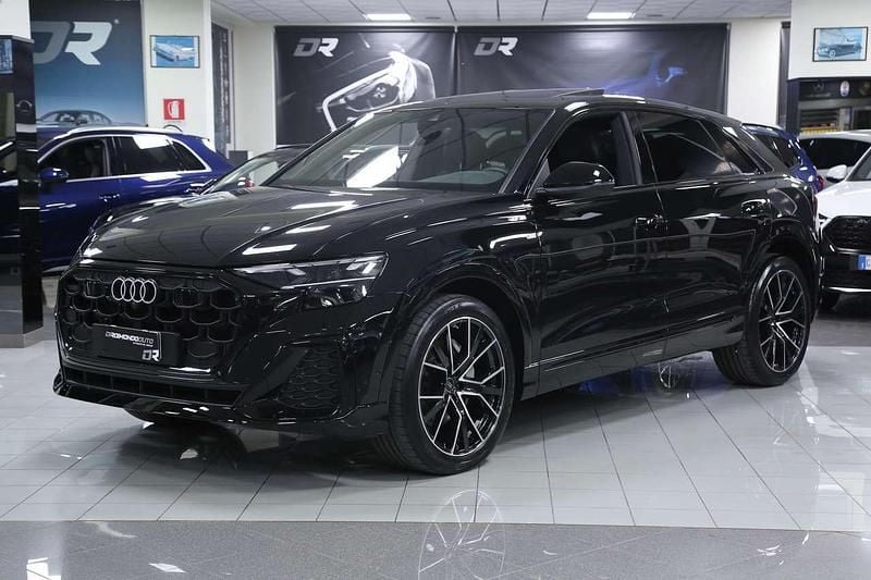 Usata Audi Q8 S-Line 286 CV (210 kW) 2025 Nero mythos met. SUV