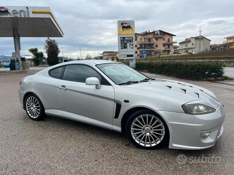 Usata Hyundai Coupé 105 CV (77 kW) 2005 Grigio Coupé