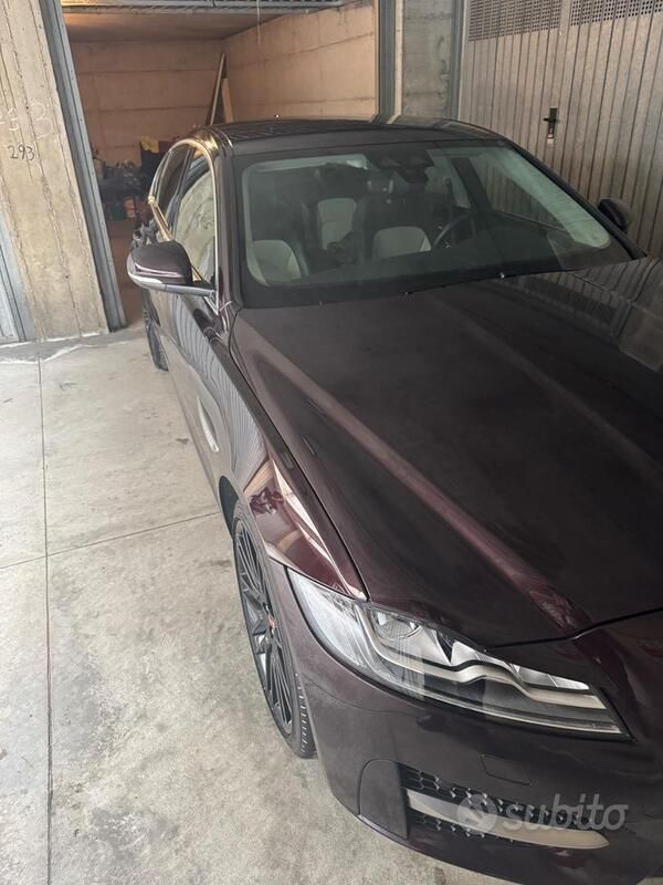 Usata Jaguar XF R-Sport 250 CV (183 kW) 2019 Berlina