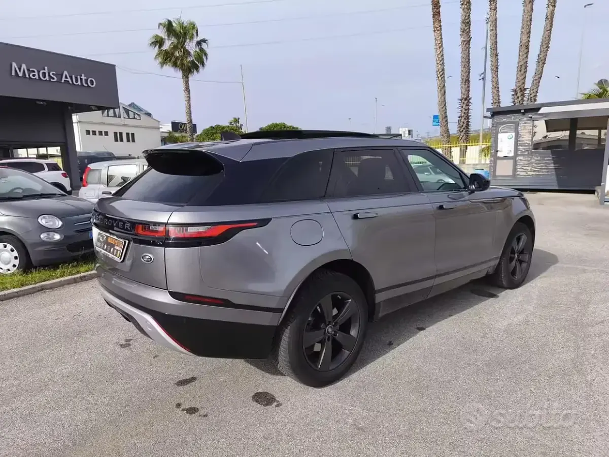 Używany Land Rover Range Rover Velar R-Dynamic 241 KM (177 kW) 2020 Szary SUV