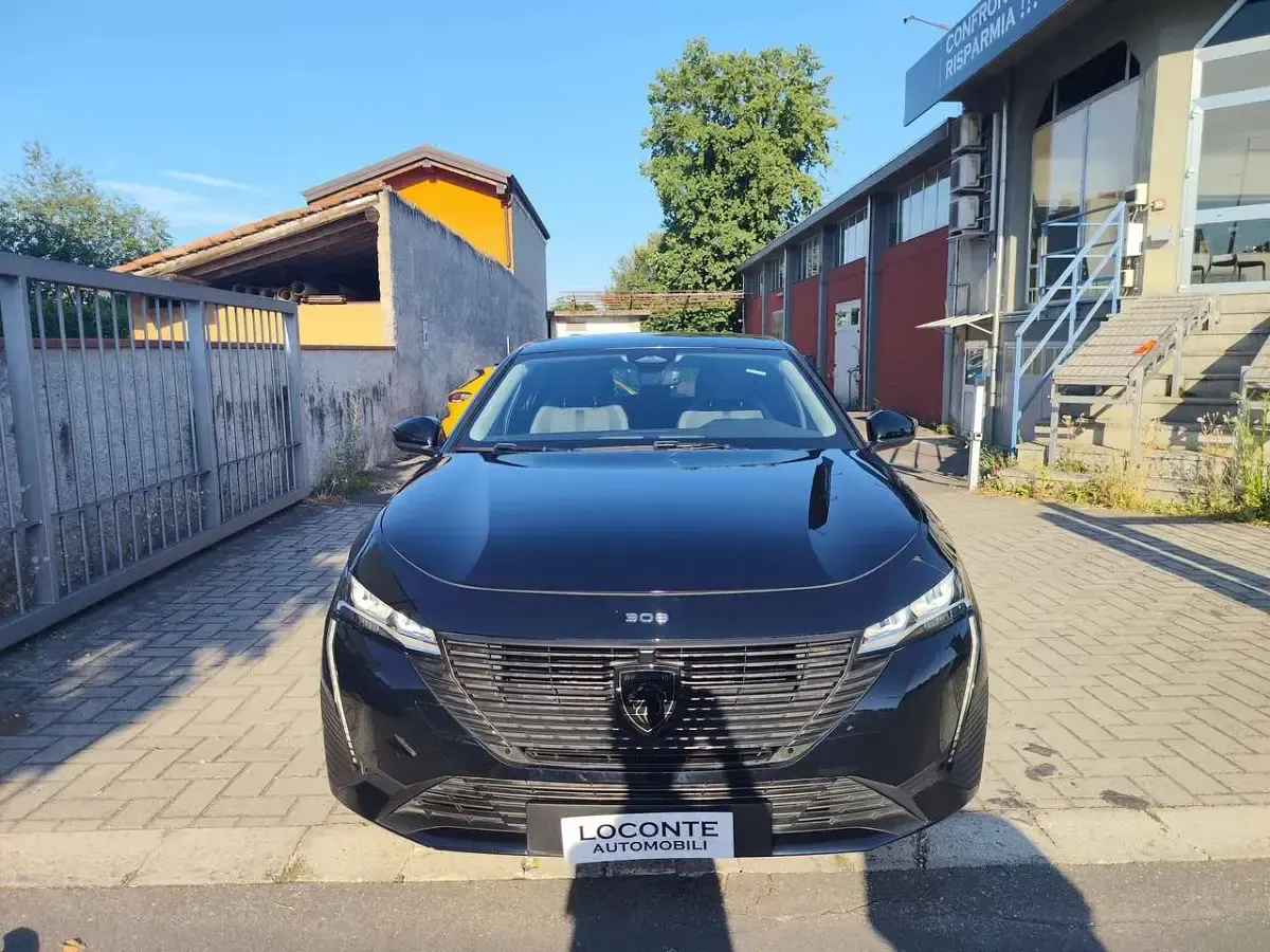 Usata Peugeot 308 Allure 131 CV (96 kW) 2022 Nero Berlina