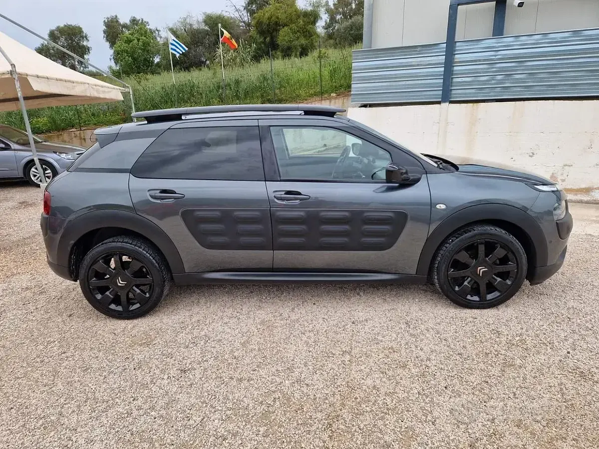 Usata Citroën C4 Live 99 CV (72 kW) 2016 Grigio Berlina