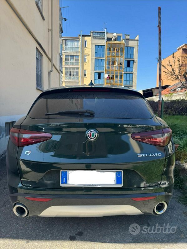 Usata Alfa Romeo Stelvio 210 CV (154 kW) 2020 Verde SUV