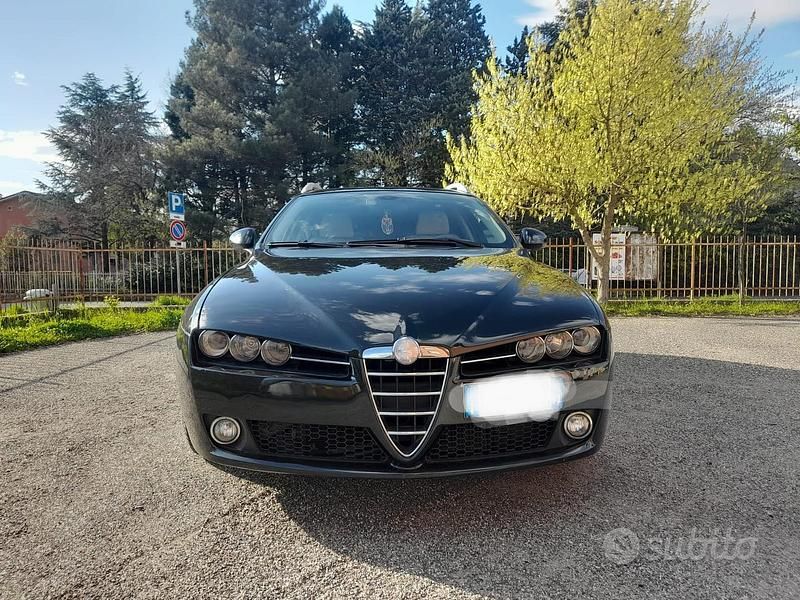 Second-hand Alfa Romeo 159 209 CP (153 kW) 2007 Verde Break