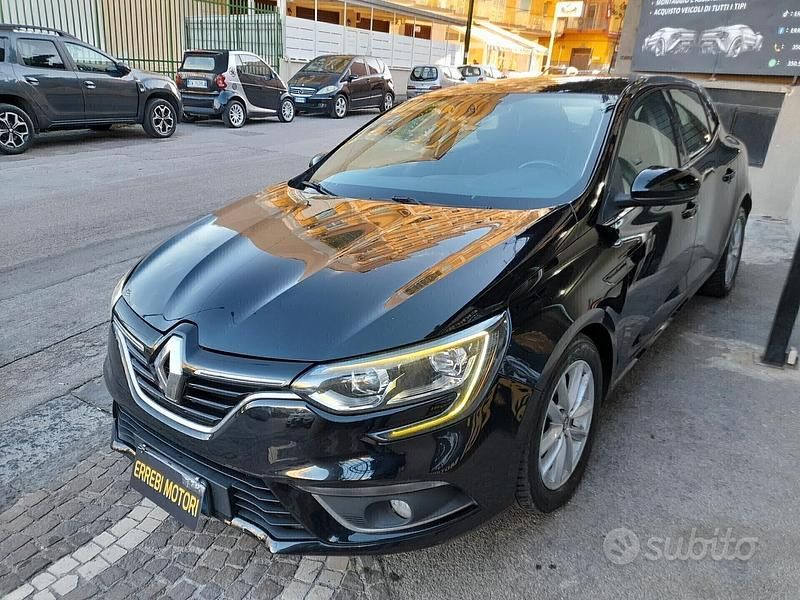 Usata Renault Mégane IV Intens 110 CV (80 kW) 2016 Nero Berlina