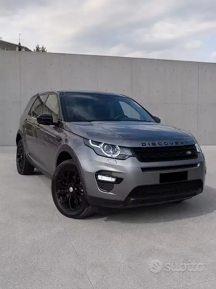 Usata Land Rover Discovery Sport 150 CV (110 kW) 2015 Grigio SUV
