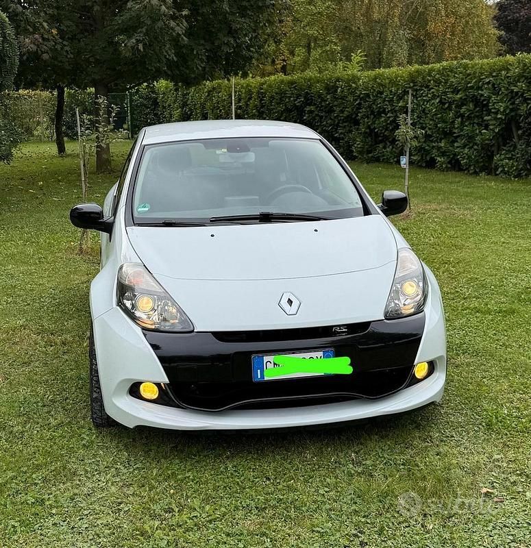 Usata Renault Clio R.S. R.S. 2011 Bianco Utilitaria